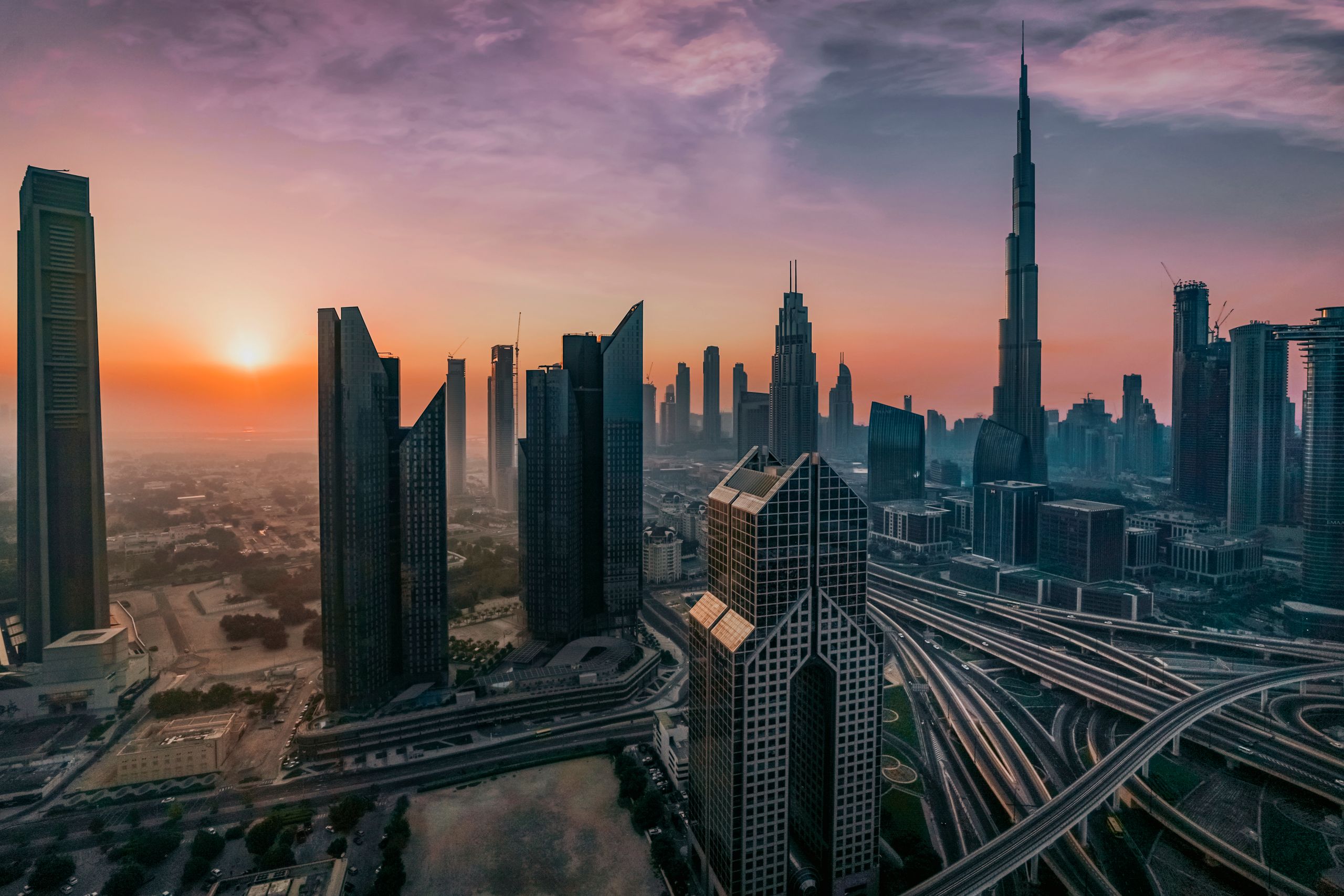 Practical notes on doing business in the UAE